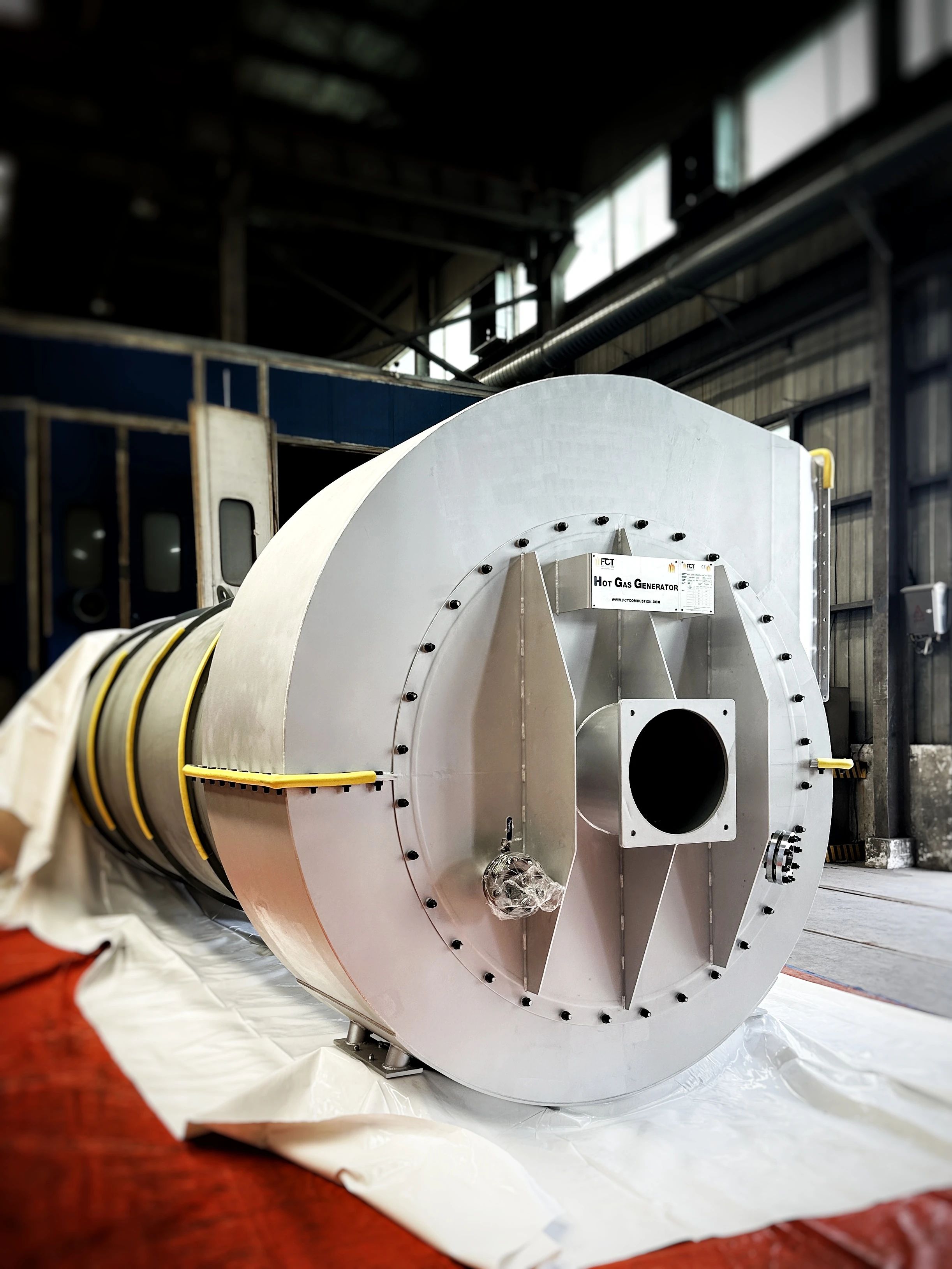 hot gas generator